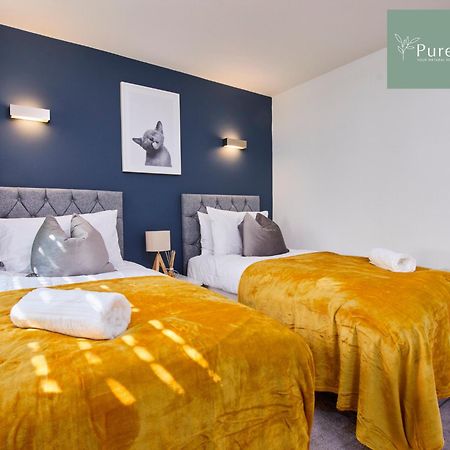 Beautiful Four Bed House By Purestay Short Lets & Serviced Accommodation Coventry With Parking 외부 사진