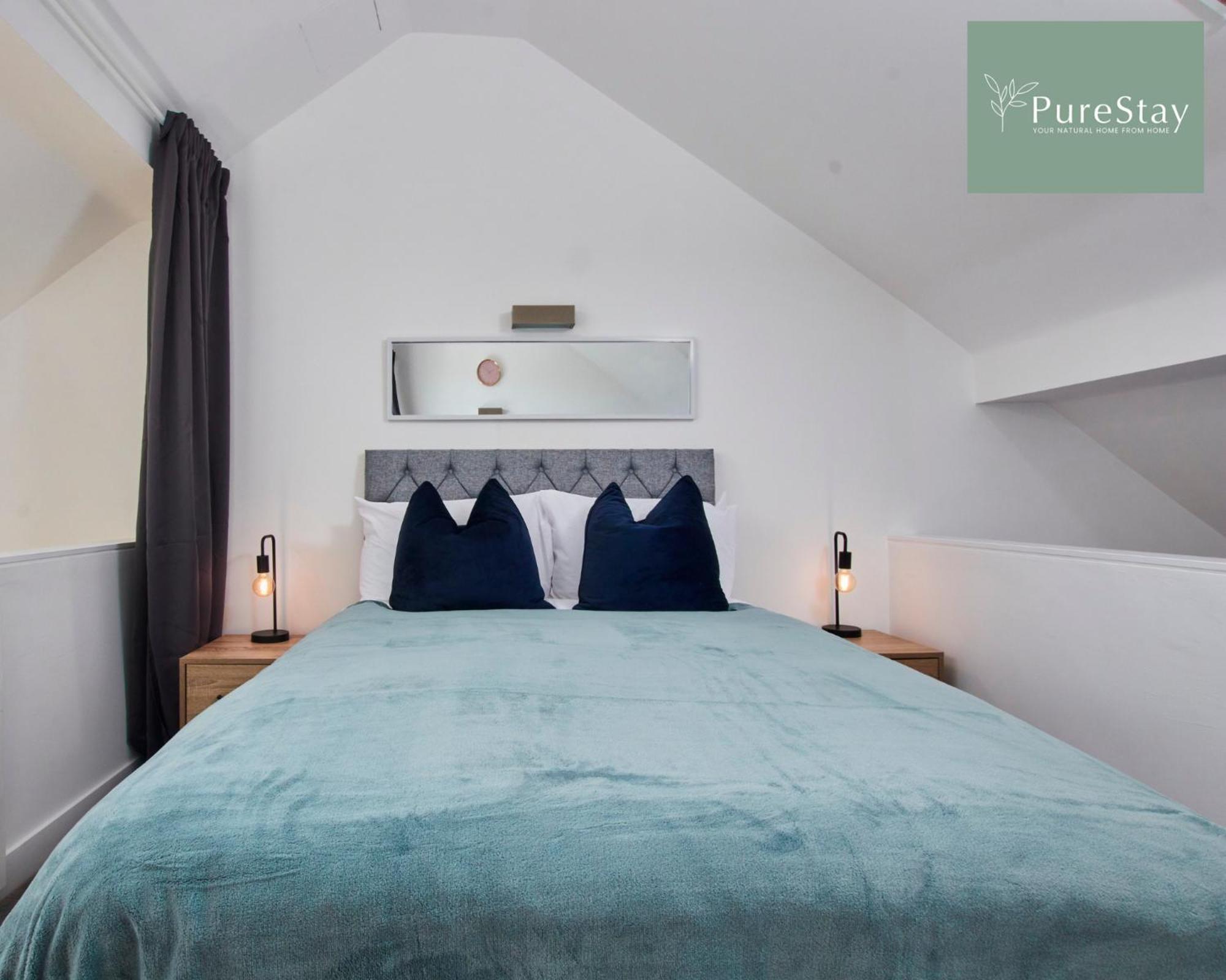 Beautiful Four Bed House By Purestay Short Lets & Serviced Accommodation Coventry With Parking 외부 사진