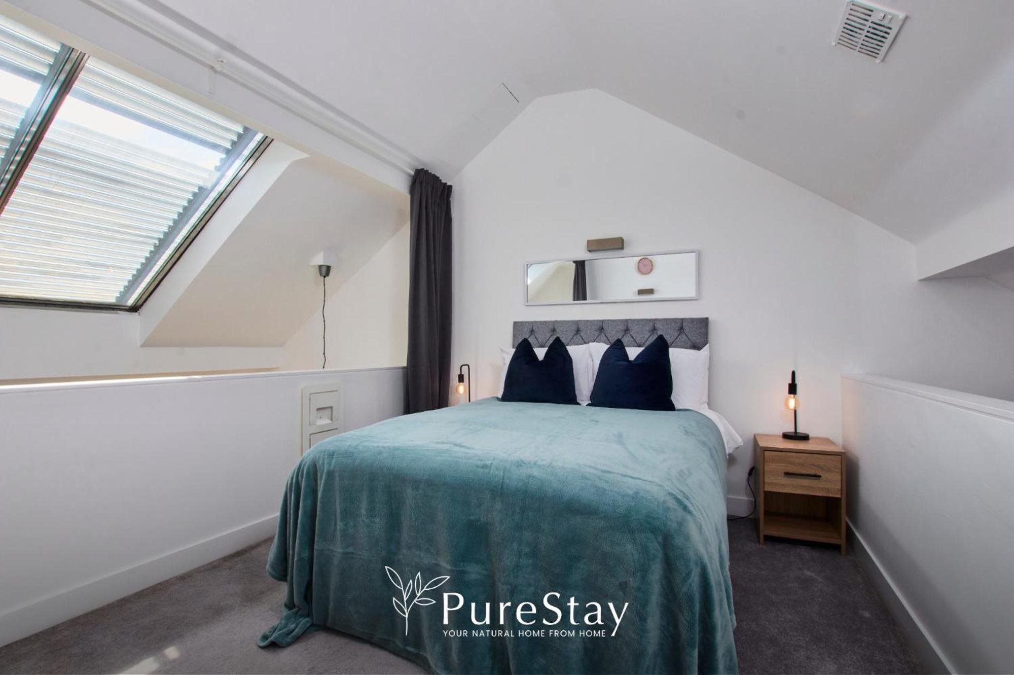 Beautiful Four Bed House By Purestay Short Lets & Serviced Accommodation Coventry With Parking 외부 사진